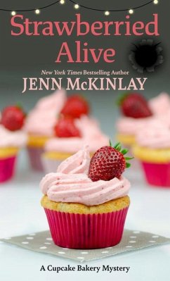 Strawberried Alive - Mckinlay, Jenn