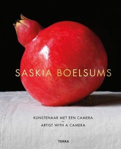 Cover Saskia Boelsums. Artist with a Camera