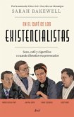 En el café de los existencialistas En el café de los existencialistas