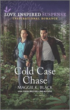 Cold Case Chase - Black, Maggie K