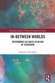 In-Between Worlds (eBook, PDF)