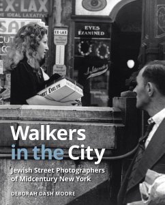 Walkers in the City - Dash Moore, Deborah