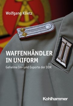 Waffenhändler in Uniform - Klietz, Wolfgang