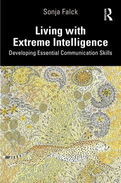 Living with Extreme Intelligence - Falck, Sonja