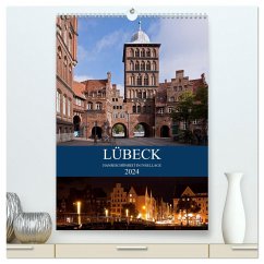 Lübeck - Hanseschönheit in Insellage (hochwertiger Premium Wandkalender 2024 DIN A2 hoch), Kunstdruck in Hochglanz