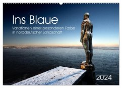 Ins Blaue.Variationen einer besonderen Farbe in norddeutscher Landschaft. (Wandkalender 2024 DIN A2 quer), CALVENDO Monatskalender
