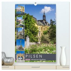 PILSEN Historisches Stadtherz (hochwertiger Premium Wandkalender 2024 DIN A2 hoch), Kunstdruck in Hochglanz - Viola, Melanie