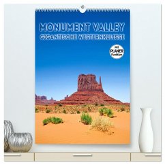 MONUMENT VALLEY Gigantische Westernkulisse (hochwertiger Premium Wandkalender 2024 DIN A2 hoch), Kunstdruck in Hochglanz