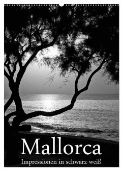 Mallorca Impressionen in schwarz-weiß (Wandkalender 2024 DIN A2 hoch), CALVENDO Monatskalender