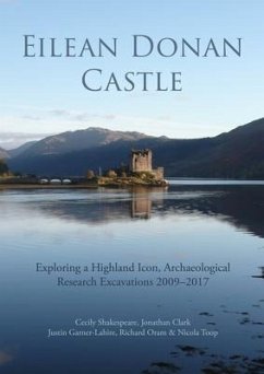 Eilean Donan Castle - Shakespeare, Cecily; Clark, Jonathan; Garner-Lahire, Justin; Oram, Richard; Toop, Nicola