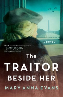 Cover Traitor Beside Her (eBook, ePUB)