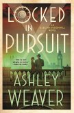 Locked in Pursuit (eBook, ePUB)