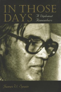 In Those Days (eBook, PDF) - Spain, James W.