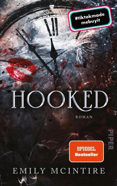 Hooked / Never After Bd.1 (eBook, ePUB) - Mcintire, Emily