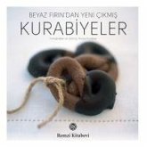 Beyaz Firindan Yeni Cikmis Kurabiyeler