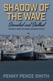 Shadow of the Wave-Stranded and Stalked (Meredith Ogden Hollywood Legwoman Mysteries, #3) (eBook, ePUB)