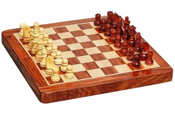 Magnetisches Schach klein, 25 cm Magnetisches Schach klein, 25 cm