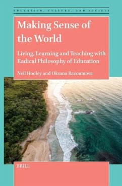 Making Sense of the World - Hooley, Neil; Razoumova, Oksana