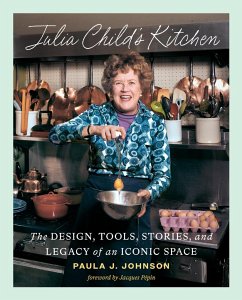 Julia Child's Kitchen - Johnson, Paula