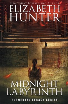 Midnight Labyrinth - Hunter, Elizabeth
