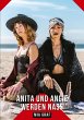 Anita und Angie werden nass - Bild 1