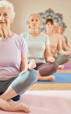 Cover Yoga for Seniors: Gentle Poses for Health and Vitality (eBook, ePUB)
