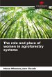 The role and place of women in... - Bild 1
