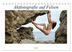 Aktfotografie auf Felsen (Tischkalender 2025 DIN A5 quer), CALVENDO Monatskalender