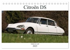 Citroën DS - Göttin in weiß (Tischkalender 2025 DIN A5 quer), CALVENDO Monatskalender
