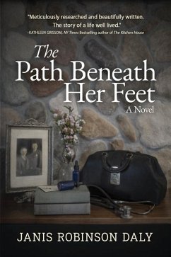 The Path Beneath Her Feet - Daly, Janis Robinson