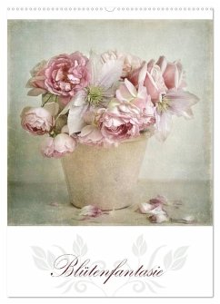 Blütenfantasie (Wandkalender 2025 DIN A2 hoch), CALVENDO Monatskalender