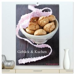 Gebäck und Kuchen Küchenplaner (hochwertiger Premium Wandkalender 2025 DIN A2 hoch), Kunstdruck in Hochglanz - Calvendo;Gissemann, Corinna