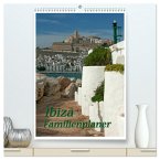 Ibiza / Familienplaner (hochwertiger Premium Wandkalender 2025 DIN A2 hoch), Kunstdruck in Hochglanz