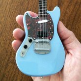 Fender(Tm) Mustang Solid Blue Model Geschenk