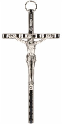 Kreuz mit Korpus aus Metall