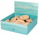 Display "Schutz und Segen" mit Handschmeichler aus Buchenholz