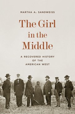 The Girl in the Middle - Sandweiss, Martha A