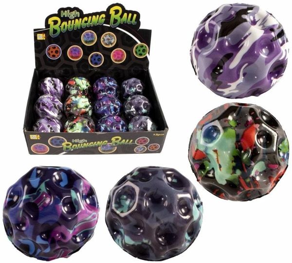 Mega High-Bounce Ball, Graffiti