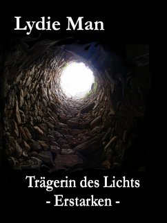 Cover Trägerin des Lichts - Erstarken (eBook, ePUB)