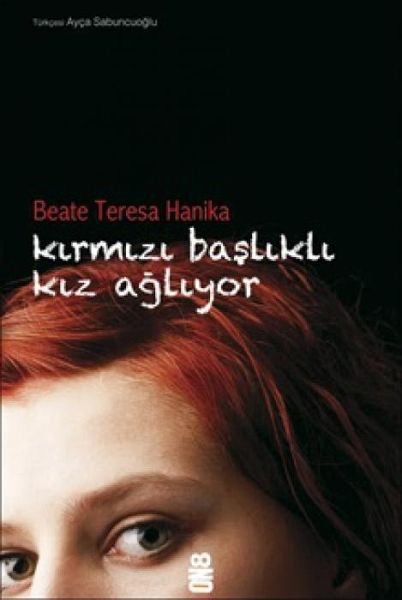 Kirmizi Baslikli Kiz Agliyor Kirmizi Baslikli Kiz Agliyor