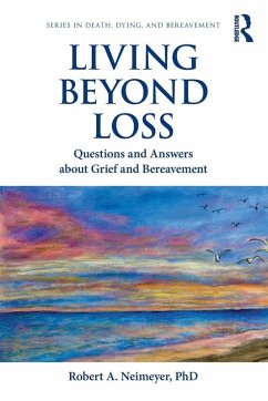 Cover Living Beyond Loss