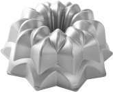 Nordic Ware -Vintage Star Bundt Pan