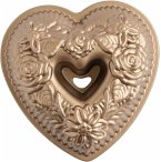 Nordic Ware -Floral Heart Bundt Pan Nordic Ware -Floral Heart Bundt Pan