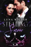 Stealing Snow (Once Upon a Shifter, #4) (eBook, ePUB) Stealing Snow (Once Upon a Shifter, #4) (eBook, ePUB)