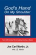 God's Hand on My Shoulder: WWII Bomber... - Bild 1