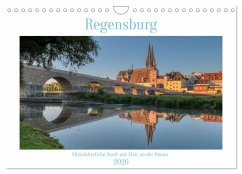 Regensburg Mittelalterliche Stadt mit Flair an der Donau (Wandkalender 2026 DIN A4 quer), CALVENDO Monatskalender