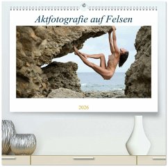 Aktfotografie auf Felsen (hochwertiger Premium Wandkalender 2026 DIN A2 quer), Kunstdruck in Hochglanz