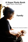 A Hope Photo Book - Light from the East - Family (eBook, ePUB) A Hope Photo Book - Light from the East - Family (eBook, ePUB)