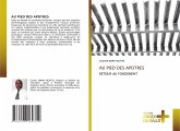 AU PIED DES APOTRES AU PIED DES APOTRES