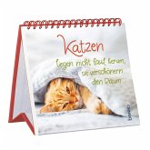 Katzen liegen nicht faul herum, sie verschönern den Raum Katzen liegen nicht faul herum, sie verschönern den Raum